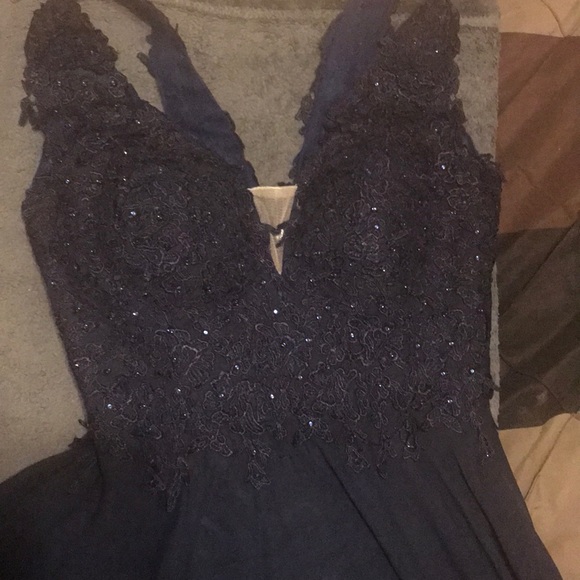 Ball gown - Picture 2 of 4